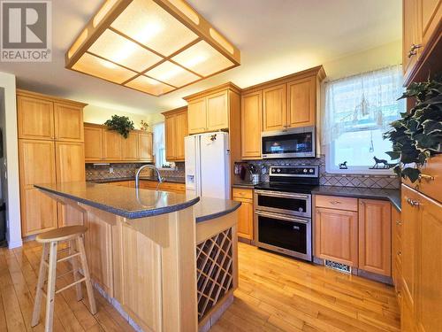 260 Bonlin Road, Princeton, BC - Indoor Photo Showing Kitchen