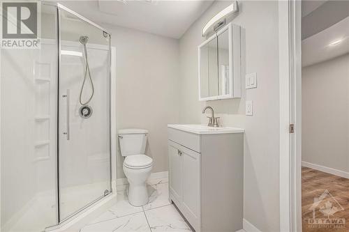 192 Harold Street, Smiths Falls, ON - Indoor Photo Showing Bathroom