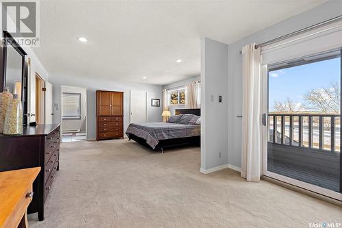 255 Whiteswan Drive, Saskatoon, SK - Indoor Photo Showing Bedroom