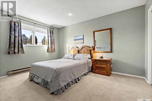 255 Whiteswan Drive, Saskatoon, SK - Indoor Photo Showing Bedroom