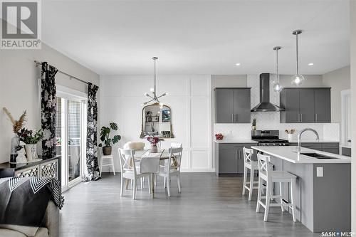 8020 Barley Crescent, Regina, SK - Indoor Photo Showing Kitchen With Upgraded Kitchen