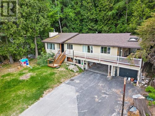 2428 12Th  Avenue, Castlegar, BC - Outdoor With Deck Patio Veranda