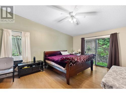 2428 12Th  Avenue, Castlegar, BC - Indoor Photo Showing Bedroom