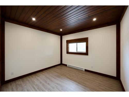 4975 Castledale View Estates Road, Golden, BC - Indoor Photo Showing Other Room