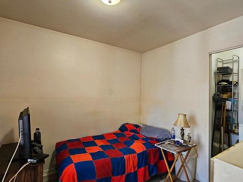 Bedroom - 1128  - 1134 Rue Cartier, Shawinigan, QC - Indoor Photo Showing Bedroom