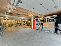 Garage - 