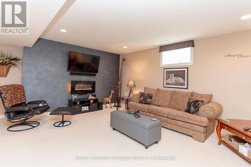 53 Augusta Crescent, St. Thomas, ON - Indoor Photo Showing Living Room