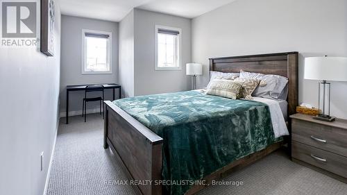 146 Juneberry Road, Thorold, ON - Indoor Photo Showing Bedroom