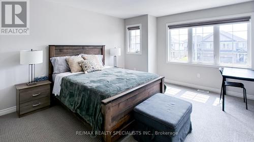 146 Juneberry Road, Thorold, ON - Indoor Photo Showing Bedroom