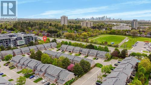 16 - 3125 Fifth Line, Mississauga, ON - Outdoor With View