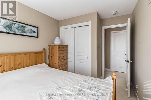 411 Hardwick Common, Oakville, ON - Indoor Photo Showing Bedroom