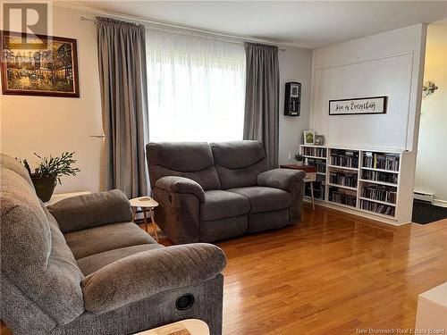 36 Crocker Crescent, Miramichi, NB - Indoor Photo Showing Living Room