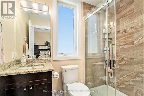 155 Clare Street, Ottawa, ON - Indoor Photo Showing Bathroom
