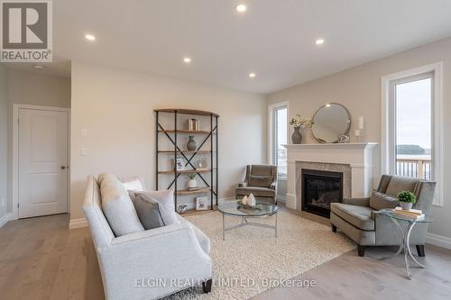 134 Graydon Drive, South-West Oxford (Mount Elgin), ON - Indoor Photo Showing Living Room With Fireplace