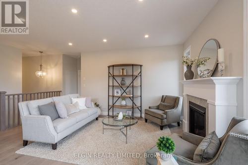 134 Graydon Drive, South-West Oxford (Mount Elgin), ON - Indoor Photo Showing Living Room With Fireplace