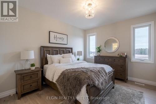 134 Graydon Drive, South-West Oxford (Mount Elgin), ON - Indoor Photo Showing Bedroom