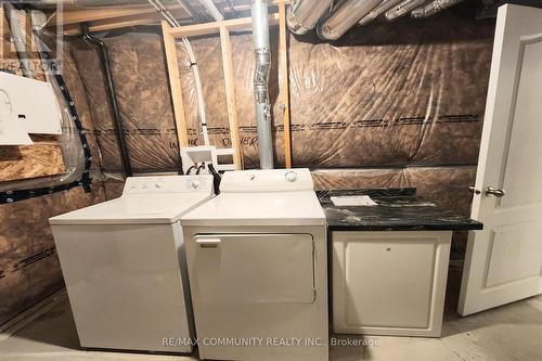 27 Summer Lane, Peterborough, ON - Indoor Photo Showing Laundry Room