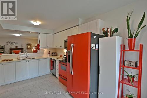 187 Dyer Drive, Wasaga Beach, ON - Indoor Photo Showing Kitchen With Double Sink