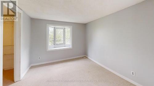 1615 County 46 Road, Kawartha Lakes, ON - Indoor Photo Showing Other Room