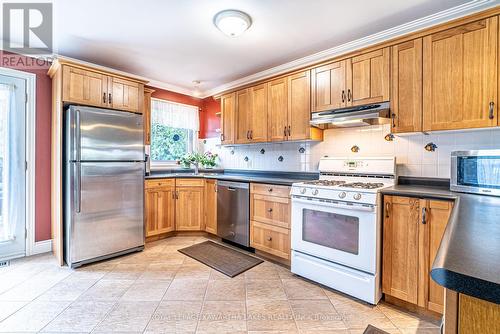 3 Midland Drive, Kawartha Lakes, ON - Indoor Photo Showing Kitchen
