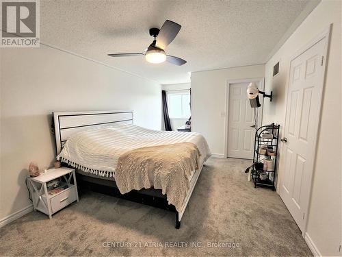 201 Cowling Heights, Peterborough, ON - Indoor Photo Showing Bedroom