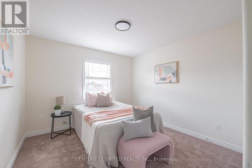 794 Broadway Boulevard, Peterborough, ON - Indoor Photo Showing Bedroom