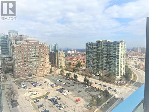 1502 - 3900 Confederation Parkway, Mississauga, ON - Outdoor With View