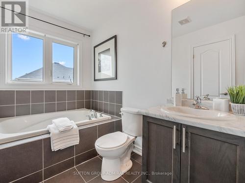 5 Yardley Crescent, Brampton, ON - Indoor Photo Showing Bathroom