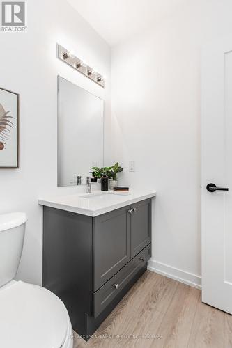 114 - 470 Dundas Street E, Hamilton, ON - Indoor Photo Showing Bathroom