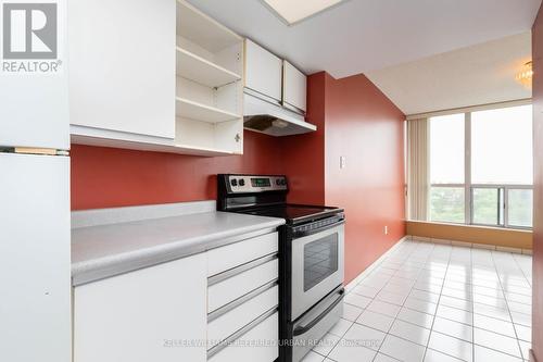 1004 - 3 Rowntree Road, Toronto, ON - Indoor Photo Showing Kitchen