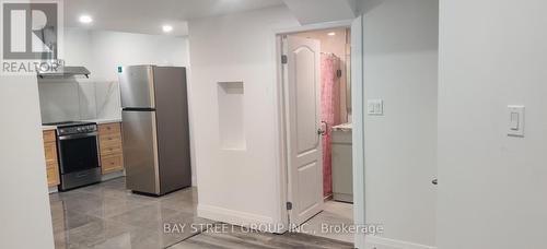 24 Stony Hill Boulevard, Markham, ON - Indoor Photo Showing Other Room
