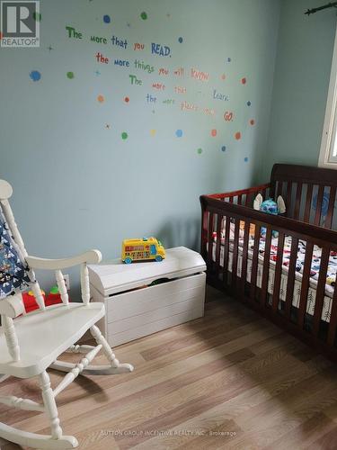 2100 Killarney Beach Road, Innisfil, ON - Indoor Photo Showing Bedroom