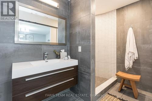 2904 20Th Side Road, New Tecumseth, ON - Indoor Photo Showing Bathroom