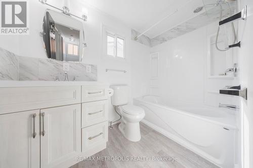 185 Tupper Street W, New Tecumseth, ON - Indoor Photo Showing Bathroom