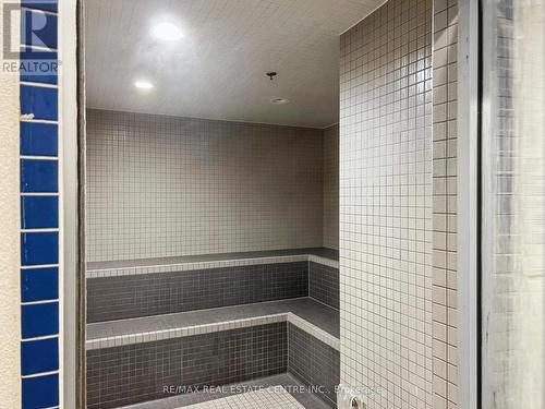 4203 - 16 Harbour Street, Toronto, ON - Indoor Photo Showing Bathroom