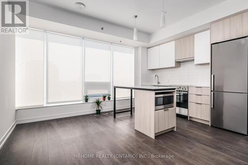 1303 - 203 College Street, Toronto, ON - Indoor Photo Showing Kitchen