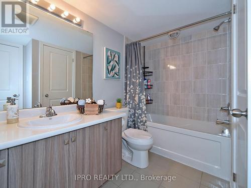 103 - 1725 Adirondack Chase, Pickering, ON - Indoor Photo Showing Bathroom