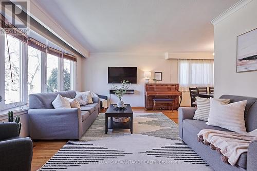 55 Rowatson Road, Toronto, ON - Indoor Photo Showing Living Room