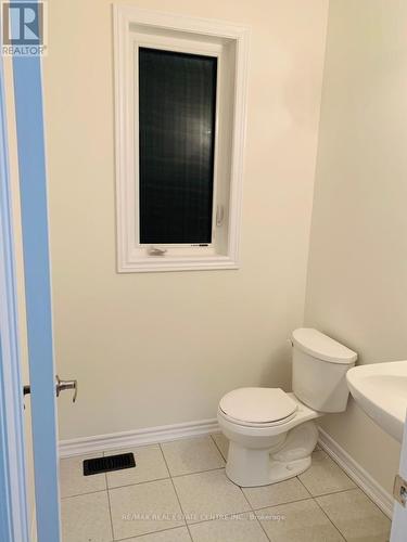 Upper - 21 Whitefish Street, Whitby, ON - Indoor Photo Showing Bathroom