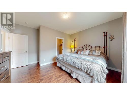 8300 Gallagher Lake Frontage Road Unit# 89, Oliver, BC - Indoor Photo Showing Bedroom