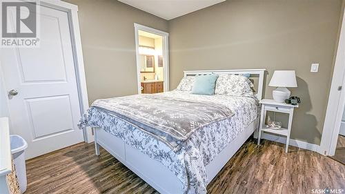 201 Lakeview Drive, Crystal Lake, SK - Indoor Photo Showing Bedroom