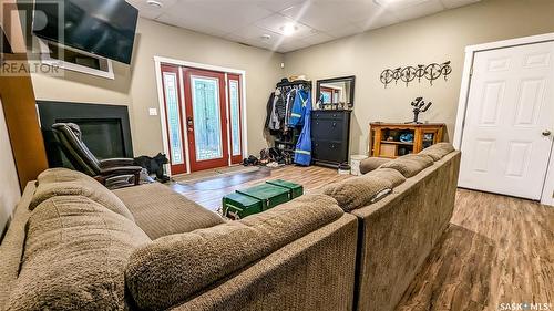 201 Lakeview Drive, Crystal Lake, SK - Indoor