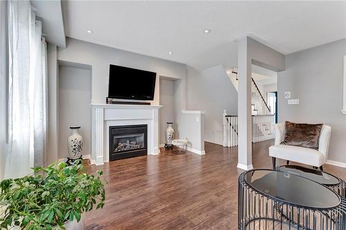 470 Beach Boulevard|Unit #66, Hamilton, ON - Indoor Photo Showing Living Room With Fireplace