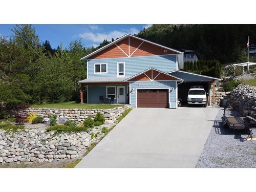 2475 Colin Crescent, Trail, BC - Outdoor With Facade