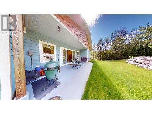 2475 Colin  Crescent, Trail, BC - Outdoor With Deck Patio Veranda With Exterior