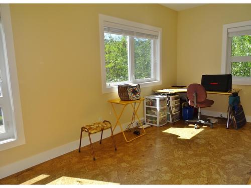 2475 Colin Crescent, Trail, BC - Indoor Photo Showing Office