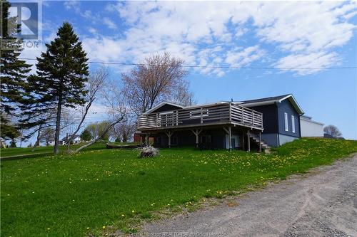 35 Lionel Rd, Bouctouche, NB - Outdoor