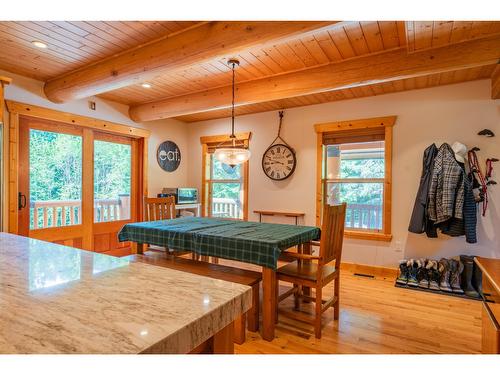 2692 Storbo Heights Road, Slocan Park, BC - Indoor Photo Showing Dining Room