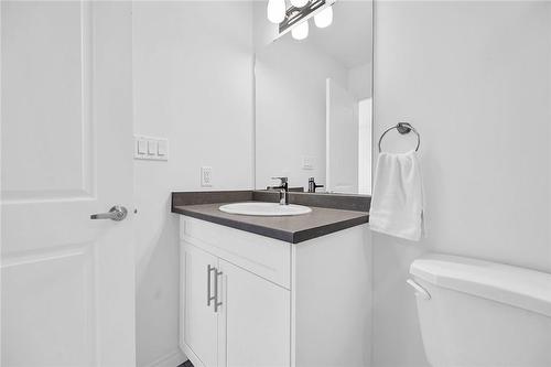 61 Soho Street|Unit #42, Stoney Creek, ON - Indoor Photo Showing Bathroom