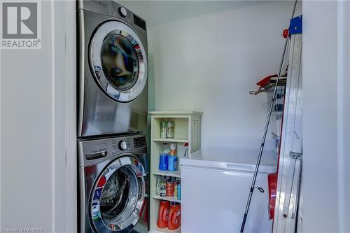 16 Telford Street, Oliphant, ON - Indoor Photo Showing Laundry Room